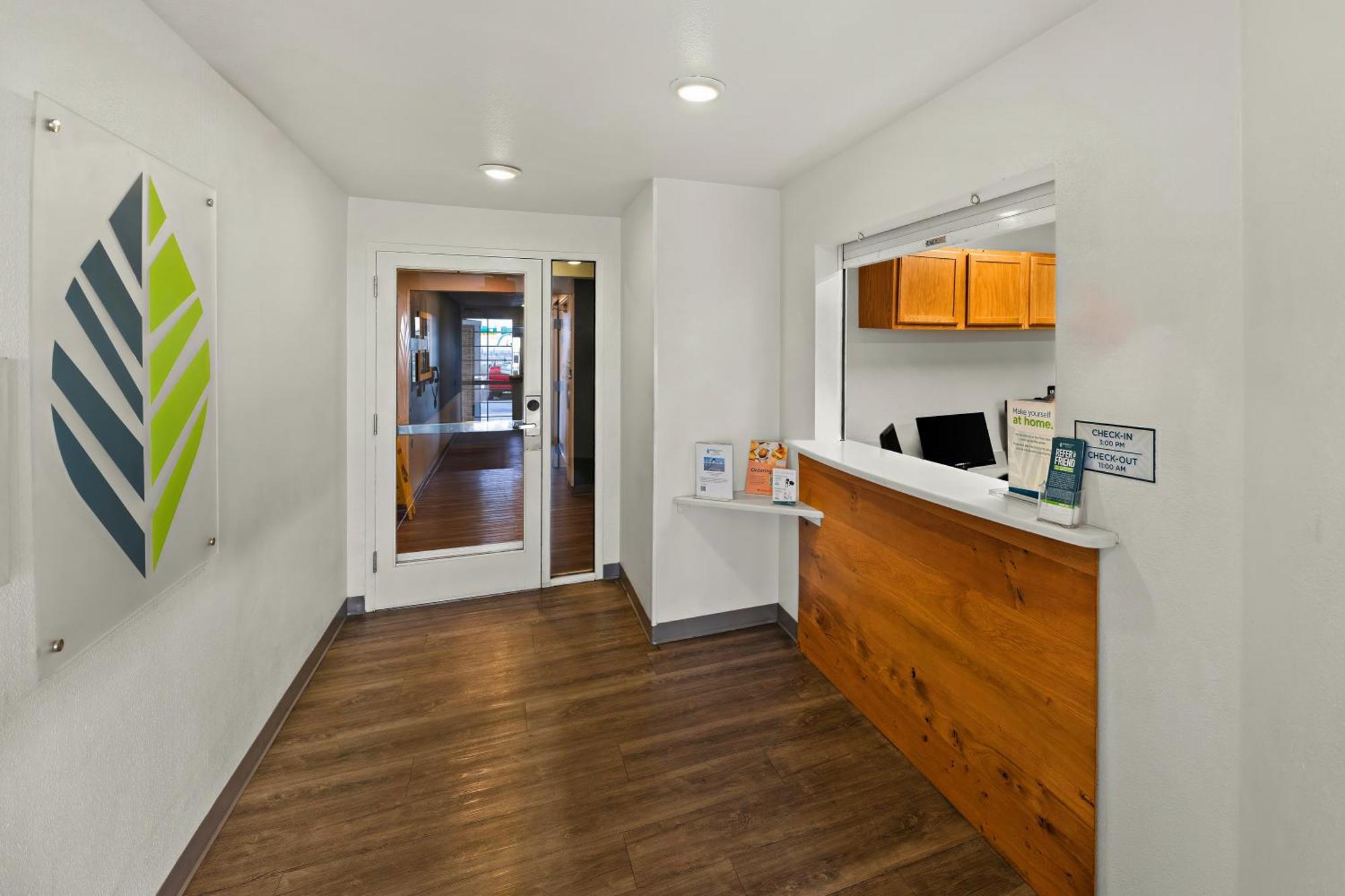 Woodspring Suites El Paso Exterior photo