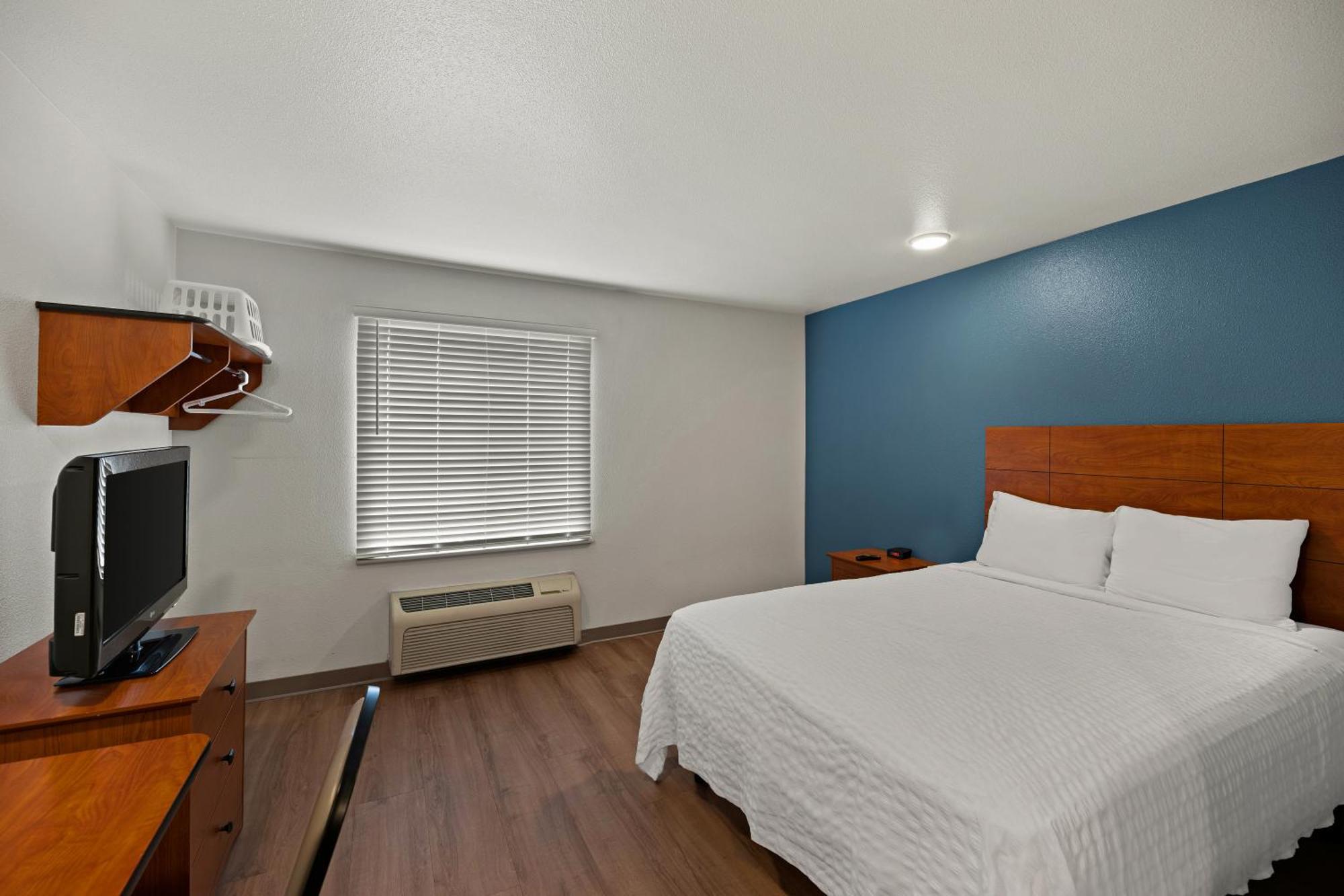 Woodspring Suites El Paso Exterior photo