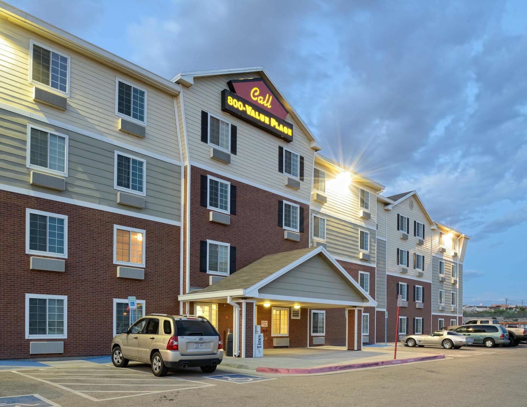 Woodspring Suites El Paso Exterior photo